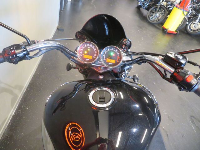 triumph - rocket-iii