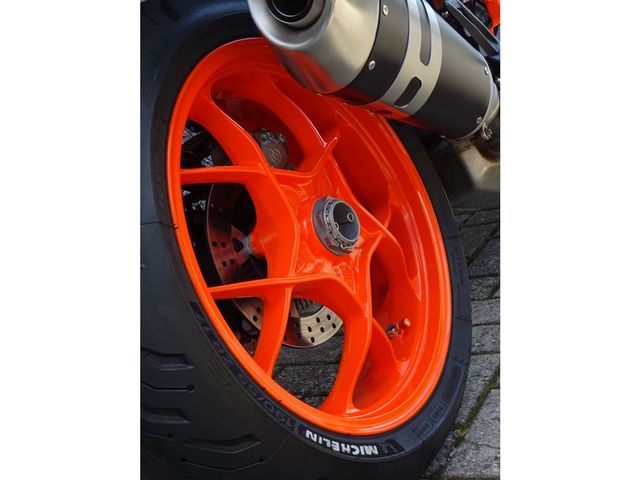 ktm - 1290-super-duke-gt
