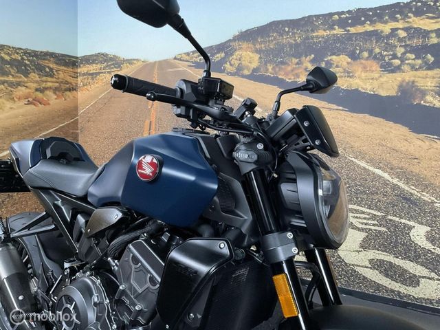 honda - cb-1000-r-black-edition