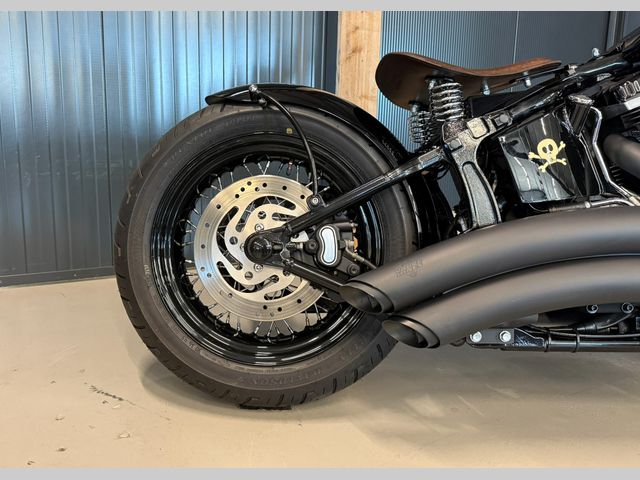 harley-davidson - cross-bones-flstsb