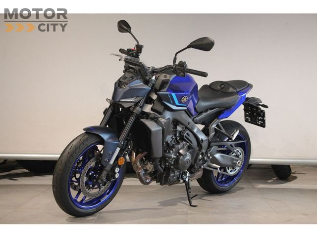 yamaha - mt-09-y-amt