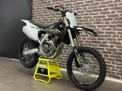 TRIUMPH TF 450 X RC – foto 2