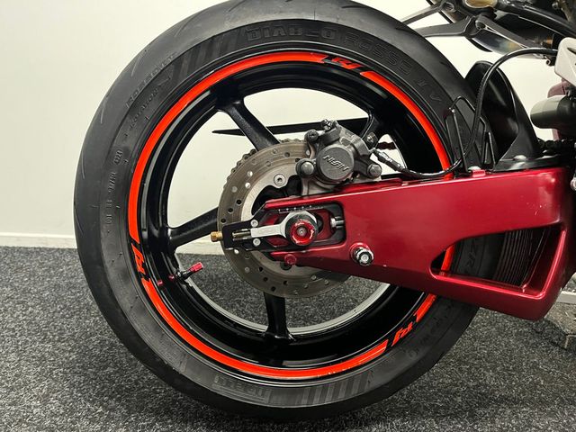 yamaha - yzf-r1