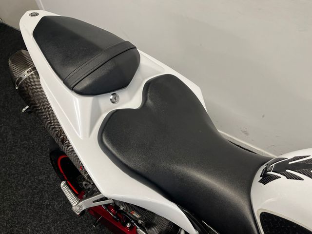 yamaha - yzf-r1