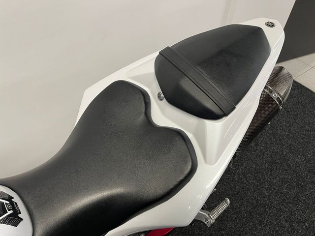 yamaha - yzf-r1