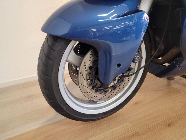 bmw - r-1100-rt-abs