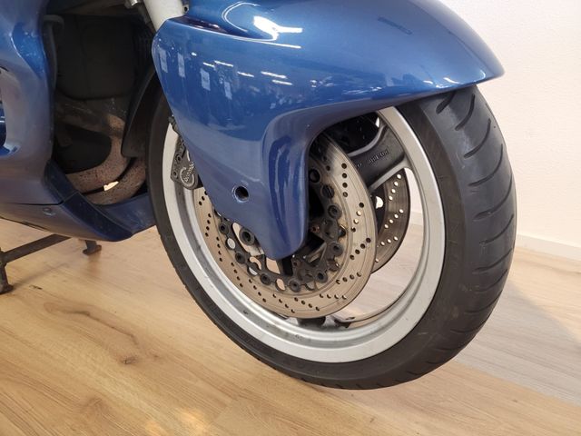 bmw - r-1100-rt-abs