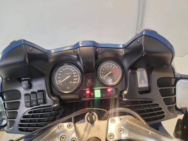 bmw - r-1100-rt-abs