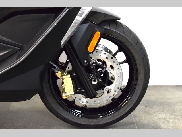 bmw - c-400-gt