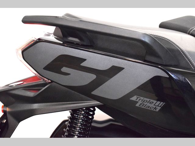 bmw - c-400-gt