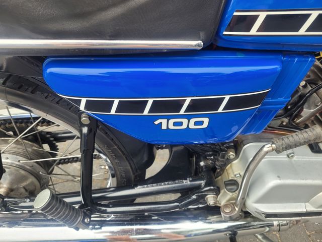yamaha - rs-200