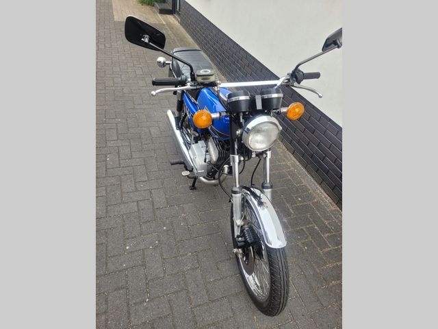 yamaha - rs-200