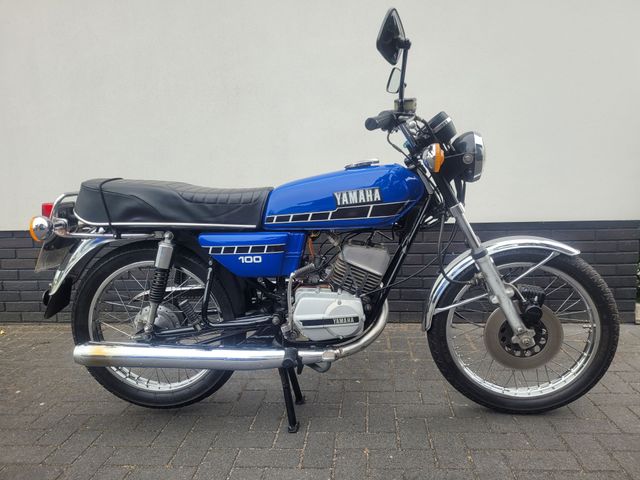 yamaha - rs-200