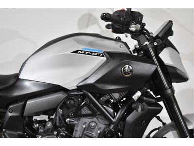 YAMAHA MT 07 ABS – foto 2