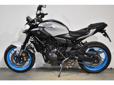 YAMAHA MT 07 ABS – foto 4