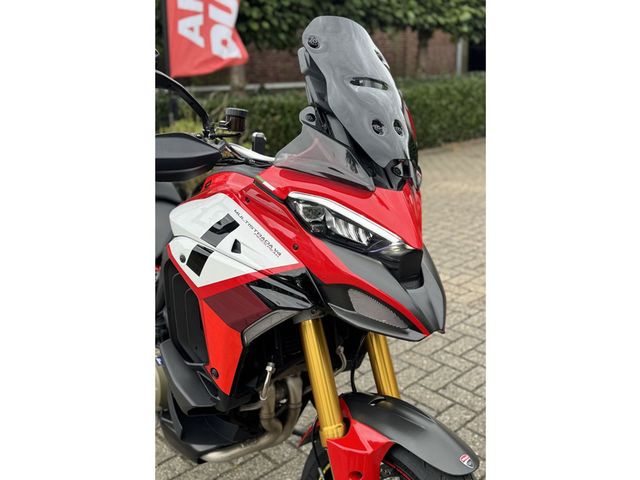 ducati - multistrada-v4-s-pikes-peak