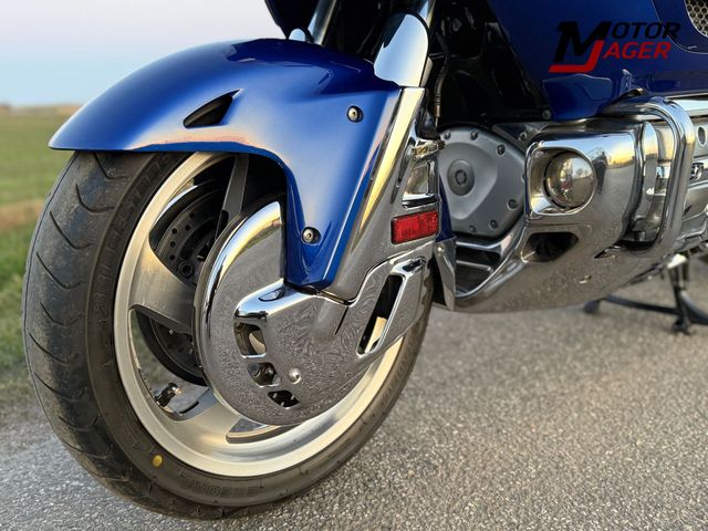 honda - gl-1800-goldwing-abs