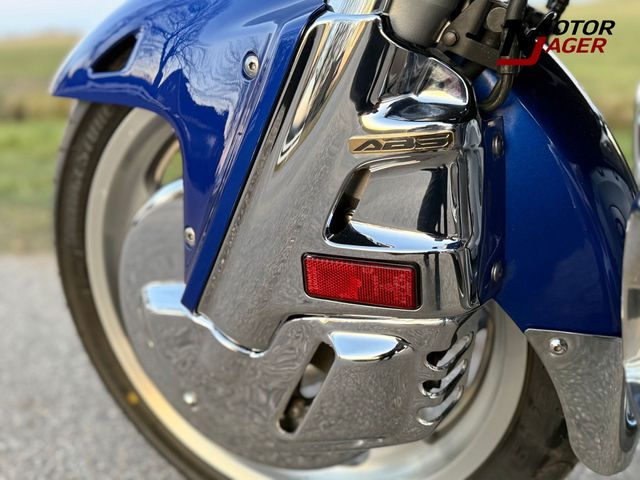 honda - gl-1800-goldwing-abs