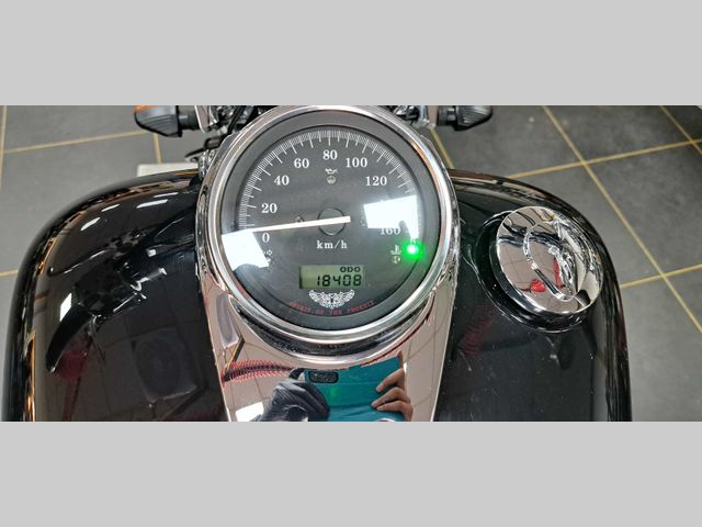 honda - vt-750--dc-black-widow