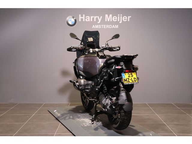 bmw - r-1300-gs-adventure