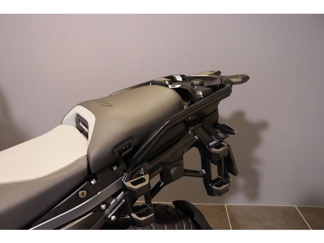 bmw - r-1300-gs-adventure