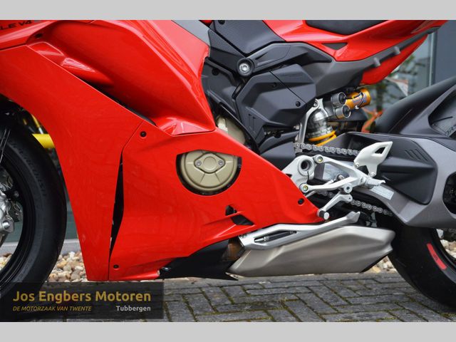 ducati - panigale-v4-s