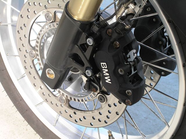bmw - r-1200-gs