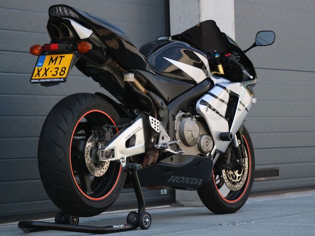 honda - cbr-600-rr