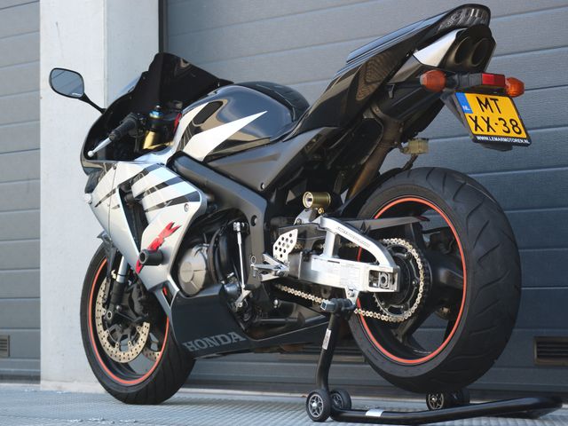honda - cbr-600-rr