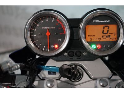 SUZUKI GSF 1250 A – foto 3