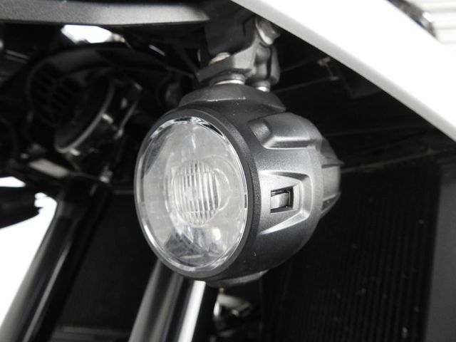bmw - r-1300-gs