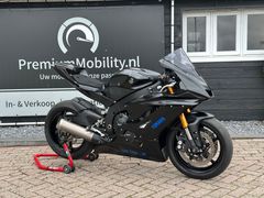 YAMAHA YZF R6