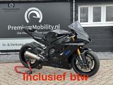YAMAHA YZF R6