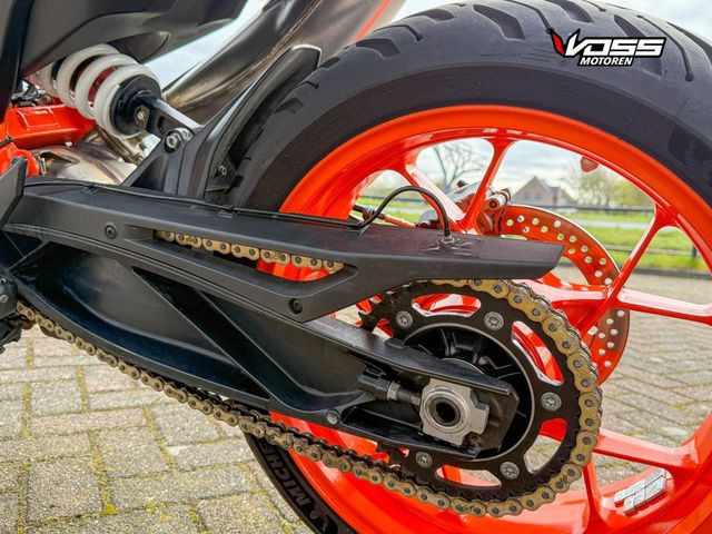 ktm - 890-duke-r