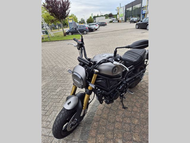 benelli - leoncino-800