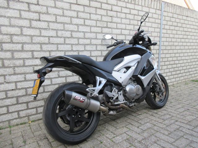 honda - vfr-800-x-crossrunner
