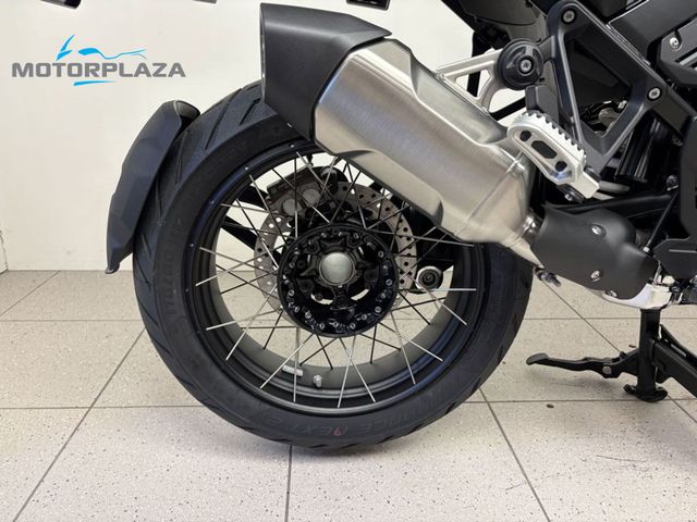 bmw - r-1300-gs-adventure