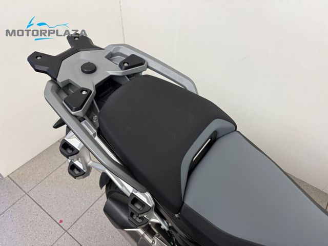 bmw - r-1300-gs-adventure