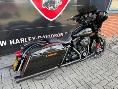 HARLEY-DAVIDSON ELECTRA GLIDE ULTRA LIMITED FLHTK – foto 3