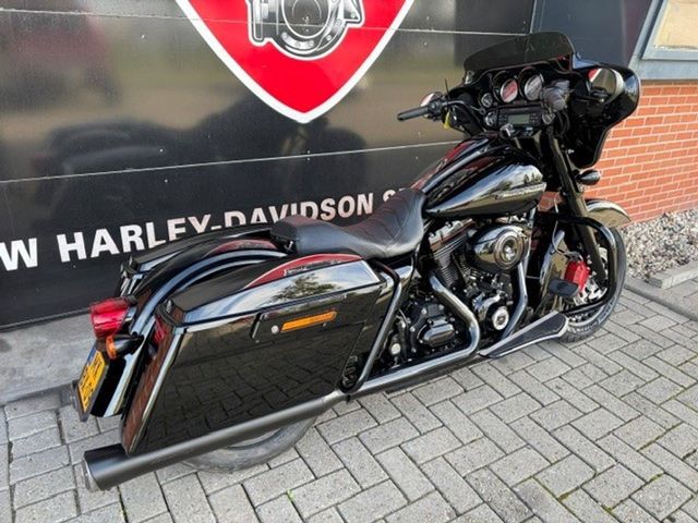 harley-davidson - electra-glide-ultra-limited-flhtk