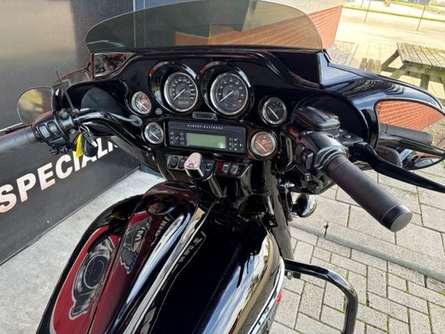 harley-davidson - electra-glide-ultra-limited-flhtk