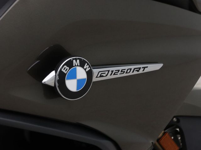 bmw - r-1250-rt