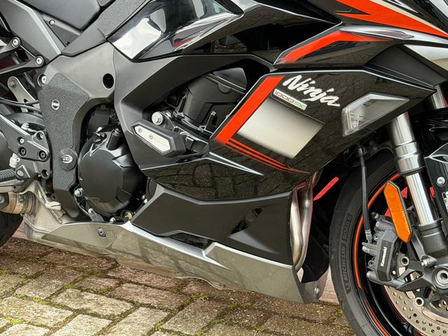 kawasaki - ninja-1000sx-performance-tourer
