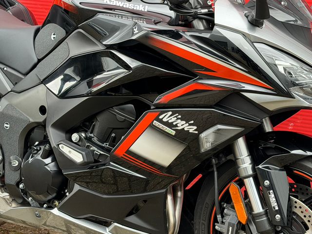 kawasaki - ninja-1000sx-performance-tourer