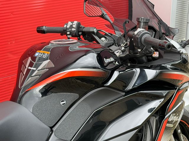 kawasaki - ninja-1000sx-performance-tourer