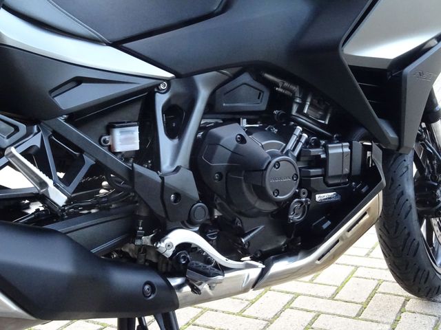 honda - nt-1100-dct