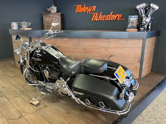 harley-davidson - road-king-classic-flhrci
