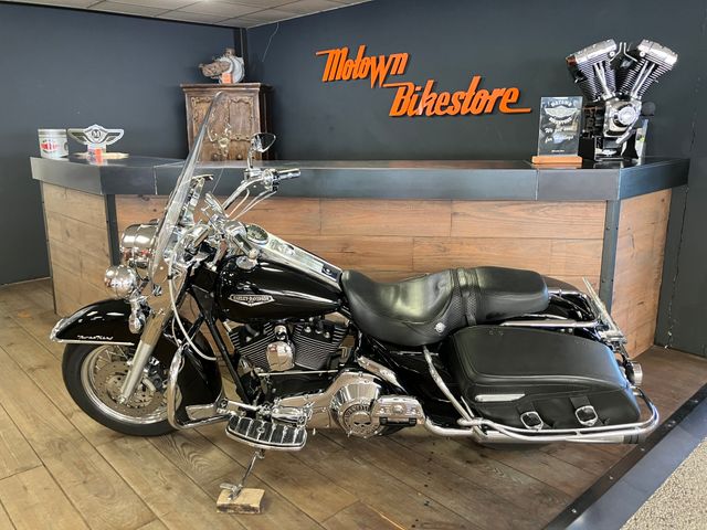 harley-davidson - road-king-classic-flhrci