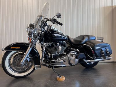 HARLEY-DAVIDSON ROAD KING CLASSIC FLHRC – foto 2