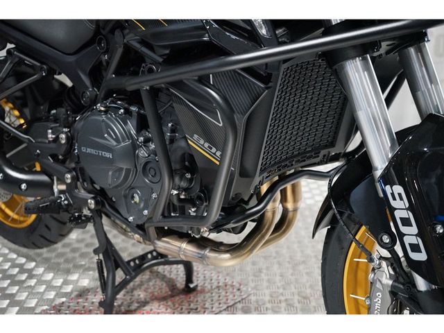 QJMOTOR - srt-900-sx-touring